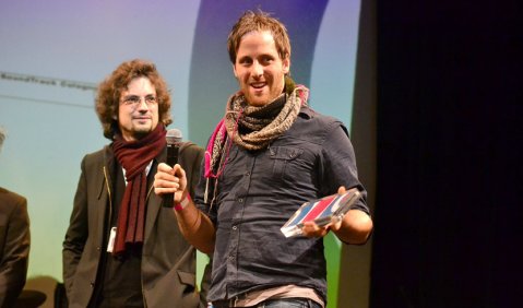 Matthias Hornschuh von der SoundTrack Cologne und Preisträger Michael Kadelbach. Foto: SoundTrack Cologne