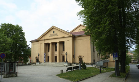 Theater Neustrelitz lockt mit erster «Opernlounge» und Uraufführung. Foto: Presse, Theater Neustrelitz