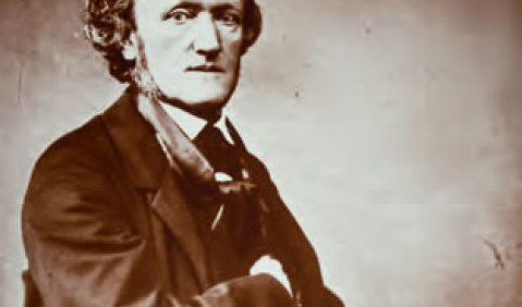 Gunther Braam: Richard Wagner in der zeitgenössischen Fotografie. ConBrio Verlagsgesellschaft, Regensburg 2015, 228 S., € 29,90, ISBN 978-3-940768-44-5