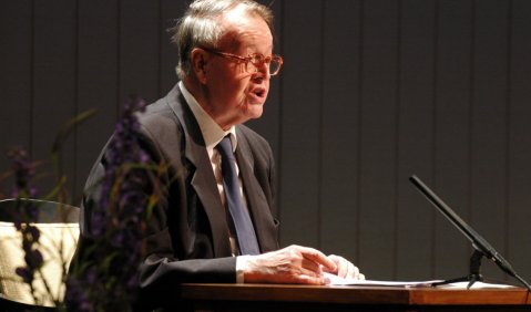 Joachim Herz während eines Symposiums in der MUsikhochschule Carl Maria von Weber. Foto MHS, Hans Ludwig Böhme