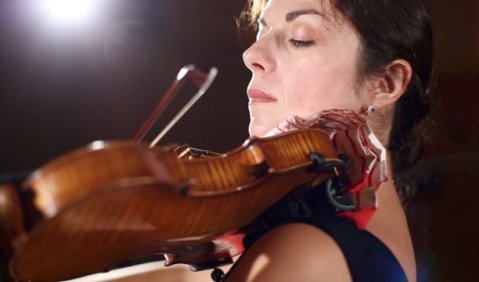 Liana Gourdjia plays Strawinsky