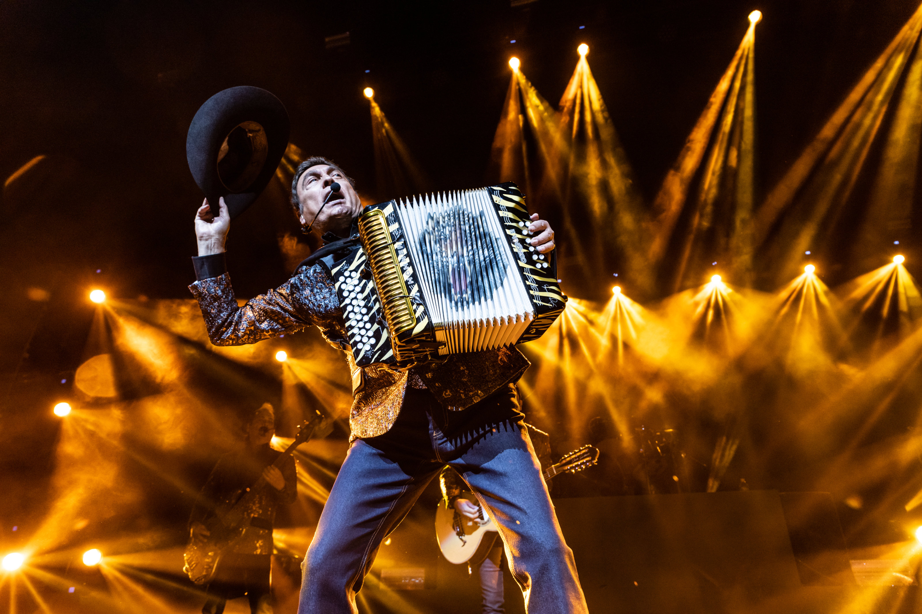 Die Los Tigres haben ein Akkordeon mit einer besonderen Bildgestaltung des Balges. &copy; HOHNER Musikinstrumente GmbH