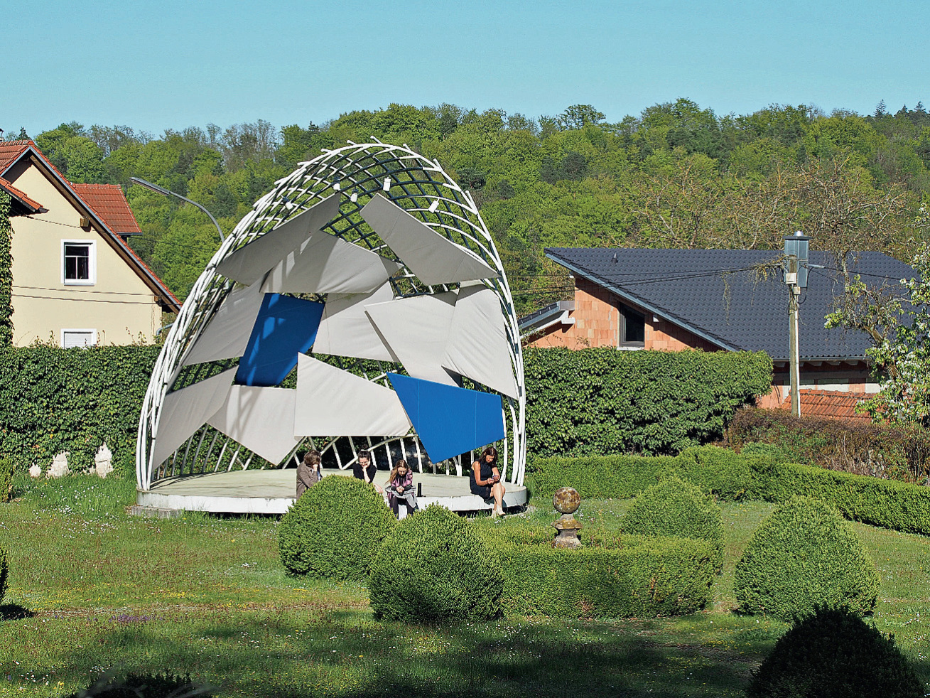 Ein Musikpavillon erm&ouml;glicht Open-Air-Konzerte. Foto: Koch