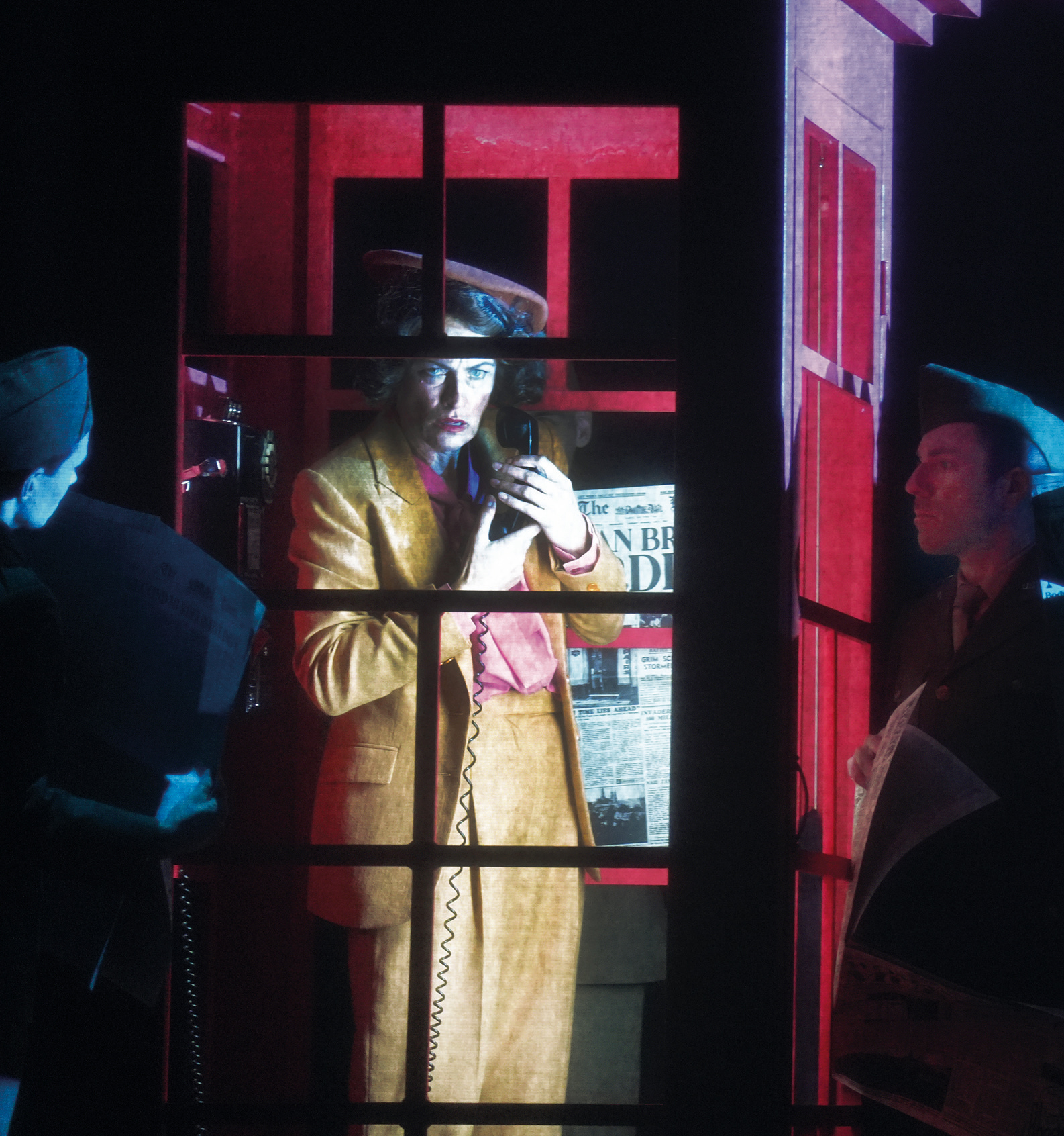 Gladys (Nadja Stefanoff). Foto: Karl Forster