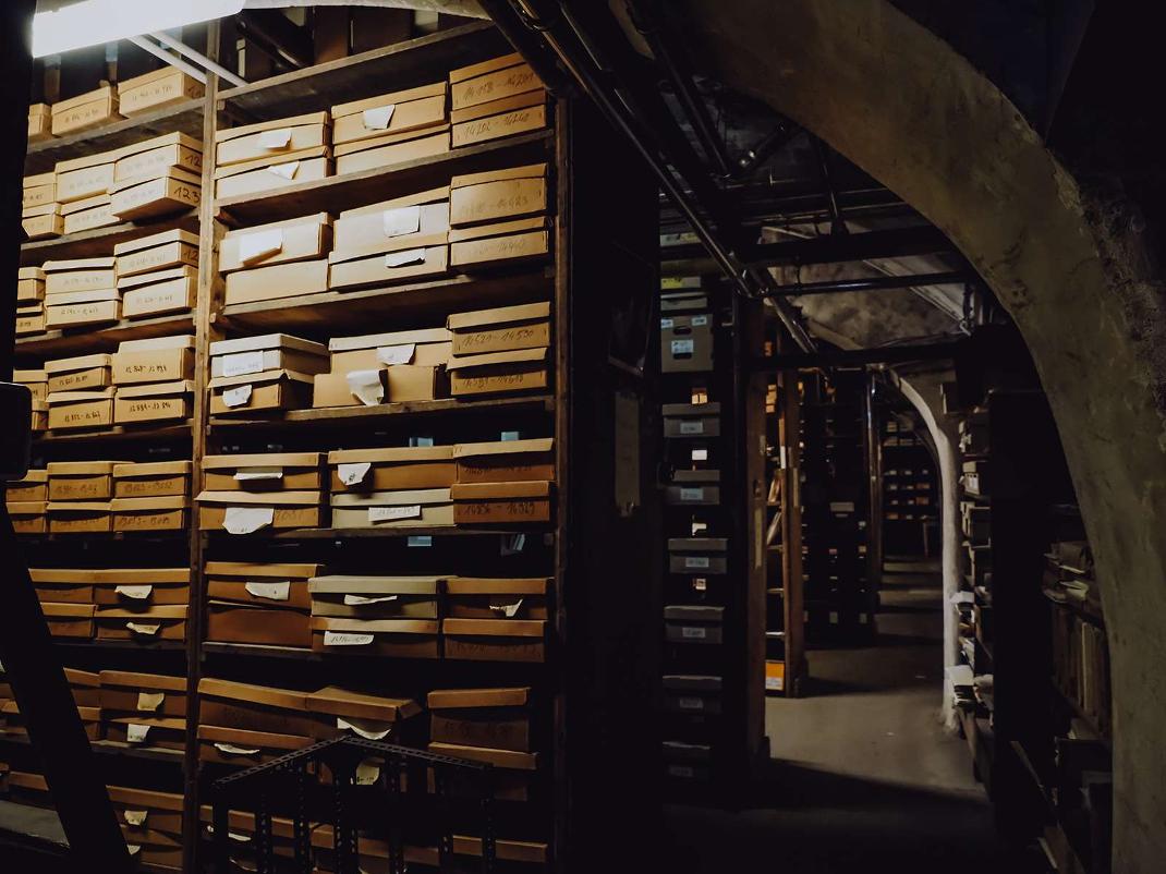 Im Notenlager vom Musikhaus Doblinger kann man sich ganz schön verlaufen – so groß ist es. Ein kultureller Schatz! Foto: © Doblinger