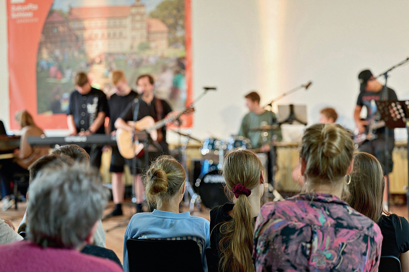 &bdquo;Zukunftscamp&ldquo;-Band &bdquo;Die dreckigen Jacken&ldquo;. Foto: Oliver Borchert