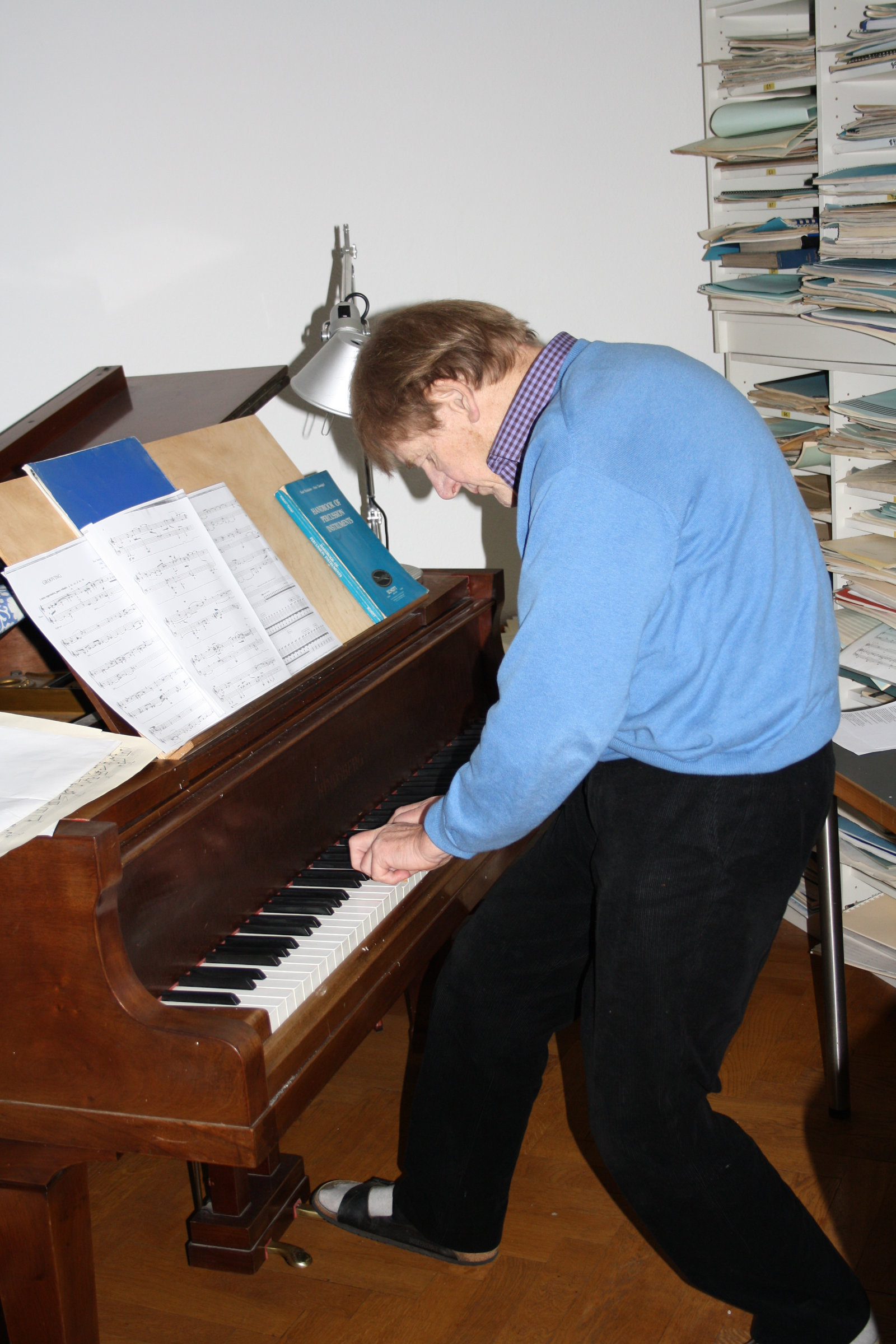 Per Nørgård am Klavier. Foto: © Burkhard Schäfer Per Nørgård am Klavier. Foto: © Burkhard Schäfer