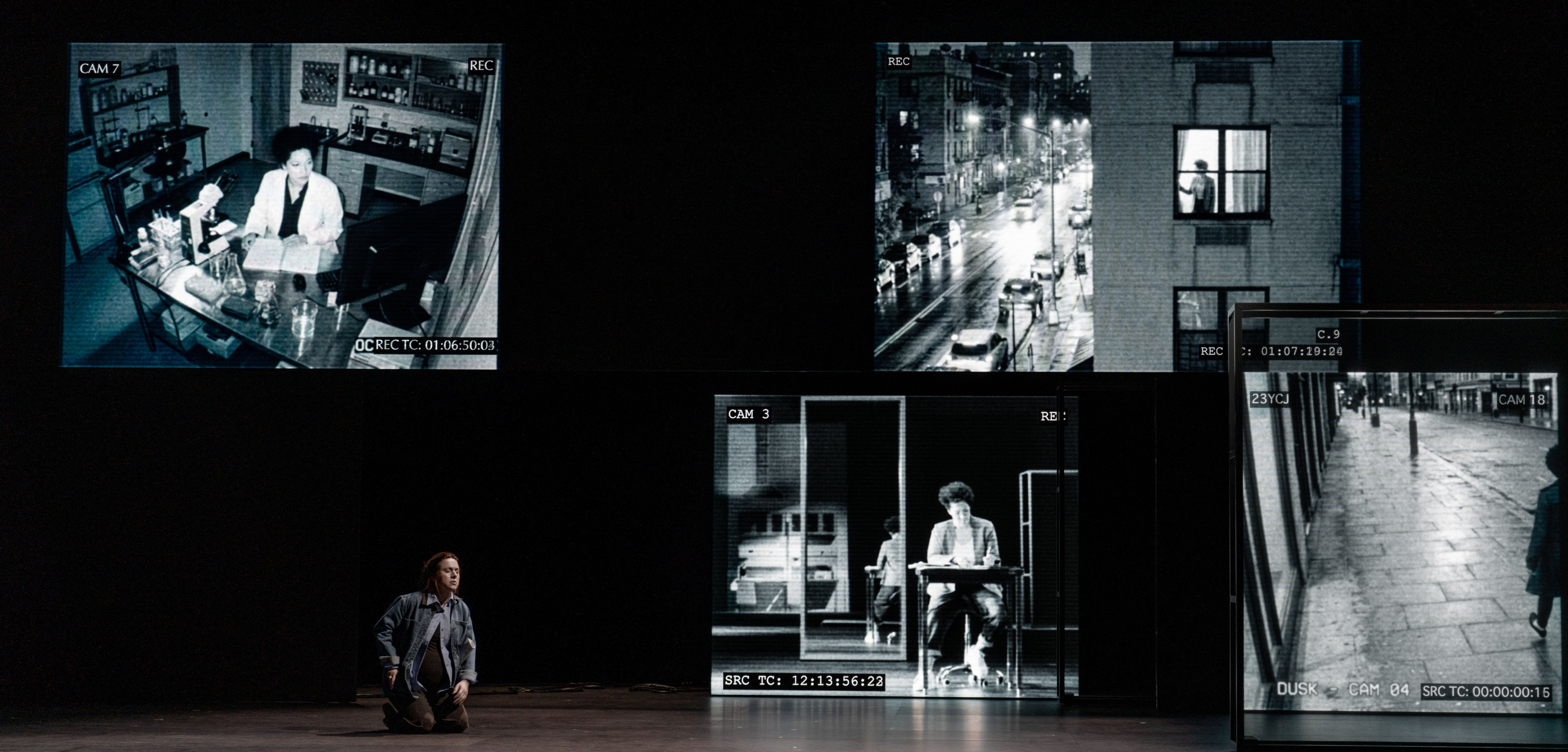 Dutch National Opera - Theory of Flames. Foto: &copy; Marco Borggreve