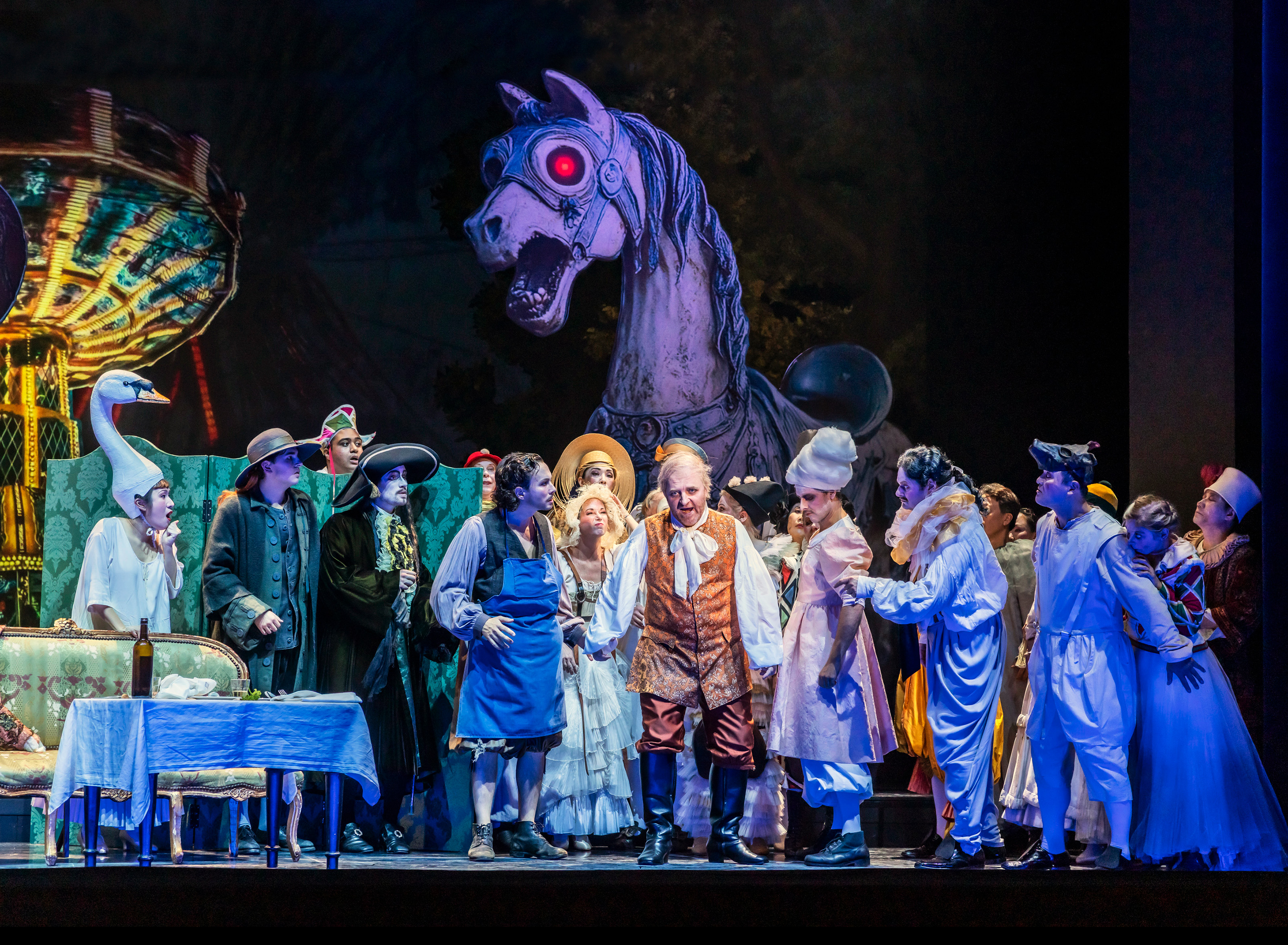 Johannes Maria Wimmer (Der Baron Ochs auf Lerchenau), Ensemble. Foto: Jochen Quast Johannes Maria Wimmer (Der Baron Ochs auf Lerchenau), Ensemble. Foto: Jochen Quast