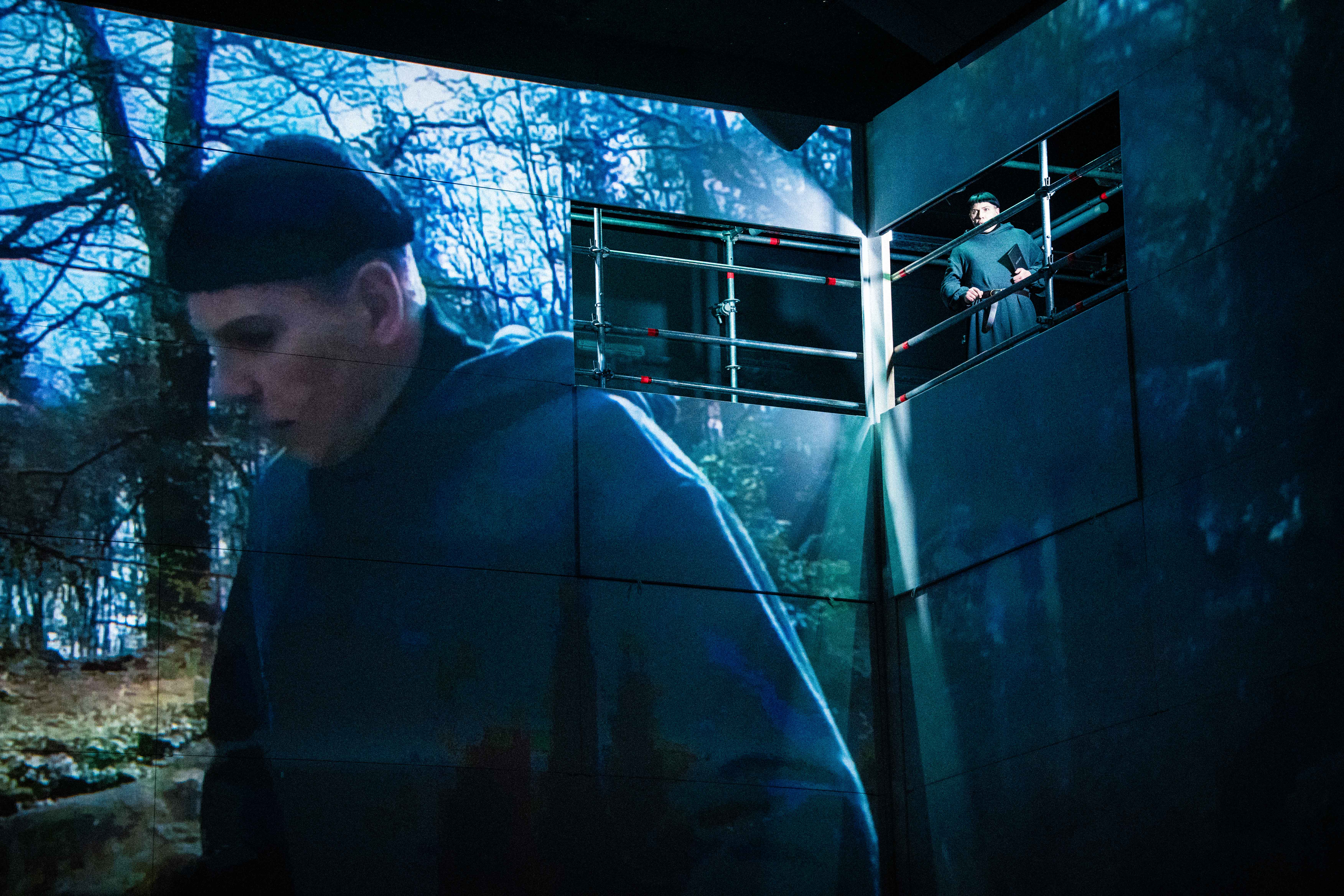 Zornfried (UA). Urauff&uuml;hrung von Philipp Krebs nach dem Roman von J&ouml;rg-Uwe Albig. Filippo Bettoschi (Storm Linn&egrave;), &copy; Sylwester Pawliczek