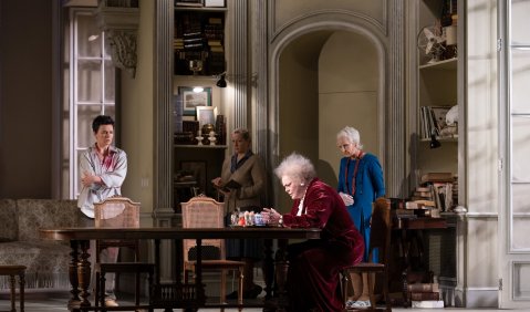 Aušrinė Stundytė, Jennifer Holloway, Violeta Urmana, Luminita Andrei. Foto: Monika Rittershaus. 