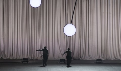 Louis Andriessen: De Materie Musiktheater mit dem Ensemble Modern Orchestra, Regie Heiner Goebbels Kraftzentrale Landschaftspark Duisburg-Nord, 2014. Foto: © Wonge Bergmann für die Ruhrtriennale, 2014