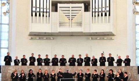 Das SWR Vokalensemble in der Frankfurter Paulskirche. Foto: C. Oswald 