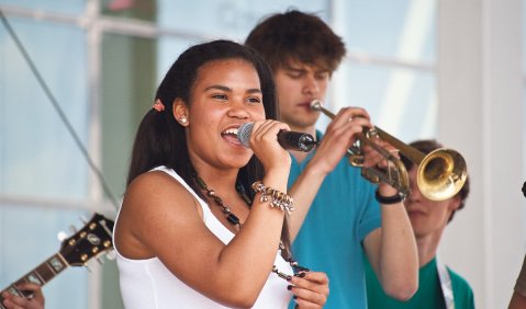 Hier die „Phunky Souls“ von der Musikschule im Weiterbildungszentrum Ingelheim (Leitung: Christian Schatka). Foto: VdM/Kerstin Heiderich