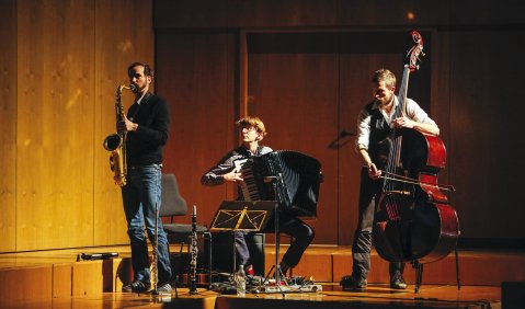 Das Leipziger Ensemble LU:V bei der Preisverleihung im Gewandhaus. Foto: Mark Bollhorst