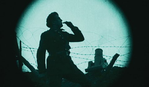 Foto: ZDF / © Lobster Films/ZDF www.arte.tv/guide/de/048715-000/j-accuse-ich-klage-an-1-2