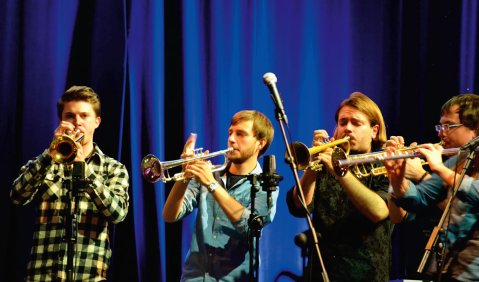 Energetischer Bläsersound: das Bourbon Street Orchestra des Peter-Cornelius-Konservatoriums Mainz. Foto: K. Glücker