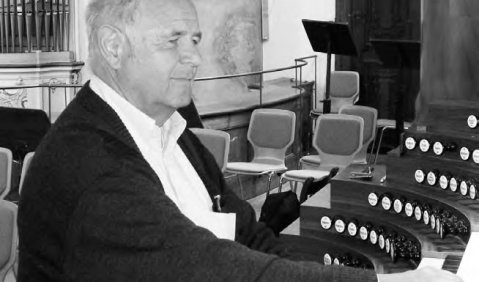 Max Frey an der Orgel. Foto: privat