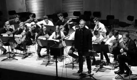 Musikalischer Abschluss des Aktionstages Gitarre. Foto: Kreismusikschule Erding e.V.