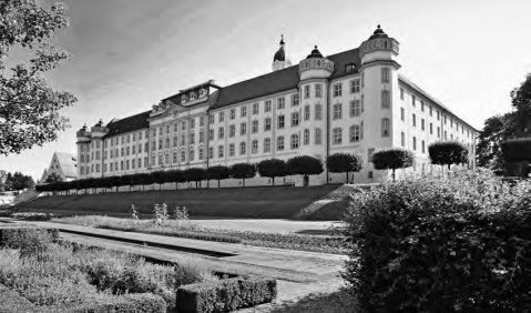 Hauptgebäude der Landesakademie für die musizierende Jugend in Baden-Württemberg, Ochsenhausen.