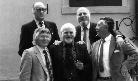 1980 trafen sich anlässlich der 25. Internationalen Sommerkurse-Feier im „gelben Haus“ (v.l.n.r. oben) Klaus Bieringer, Klaus Bernbacher, (v.l.n.r. unten) Eckart Rohlfs, Klaus Hashagen und Bernd Bosse. Foto: Archiv