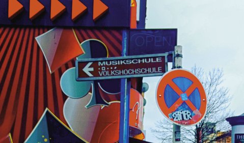 Pop-Art: Sämtliche Einnahmen aus dem Böhmermann-Song „Menschen Leben Tanzen Welt“ kommen der Rheinischen Musikschule Köln zugute. Foto: Martin Hufner