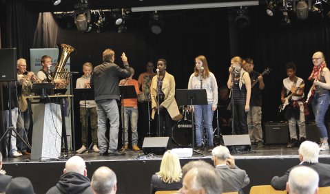 Abschlusskonferenz „Kultur macht stark – Bündnisse für Bildung“: Band des Projekts „Kinderhaus rockt“ der Westfälischen Schule für Musik, Münster. Foto: Wiesen/VdM