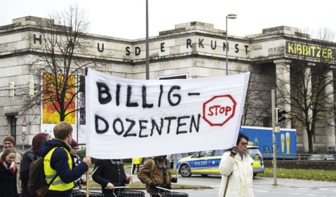 Vor einem Jahr demonstrierten die Musik-Lehrbeauftragten in München. Foto: Juan Martin Koch