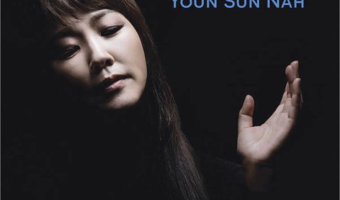 Die koreanische Sängerin Youn Sun Nah hat sich für ihr aktuelles Projekt „Immersion“ einige Songs aus dem Popkatalog angeeignet