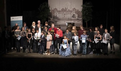 Preisträgerinnen beim Bechstein-Wettbewerb. Foto: Veranstalter