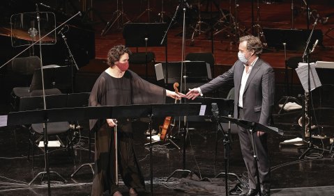 Wunschkonzert bei der Spielzeit­eröffnung der musica viva (unser Foto) und beim Musikfest Berlin: Wolfgang Rihm komponierte ein „Stabat mater“ für Tabea Zimmermann und Christian Gerhaher. Foto: Astrid Ackermann