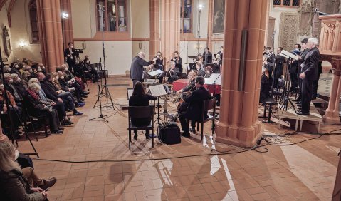 Schola Heidelberg und ensemble aisthesis in der Heidelberger Peterskirche. Foto: studio visuell / Heidelberger Frühling