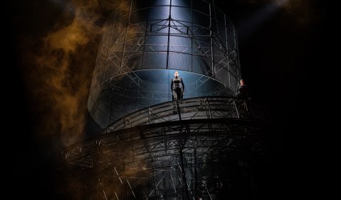 Genf: Ulrich Rasche erklimmt in Genf mit „Elektra“ die Höhen der Opernregie – Foto: Carole Parodi.