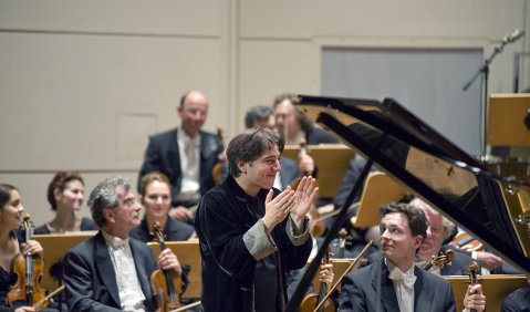 Klassik war gestern: Grenzgänger Fazil Say im Konzerthaus Dortmund. Foto: Mark Wohlrab