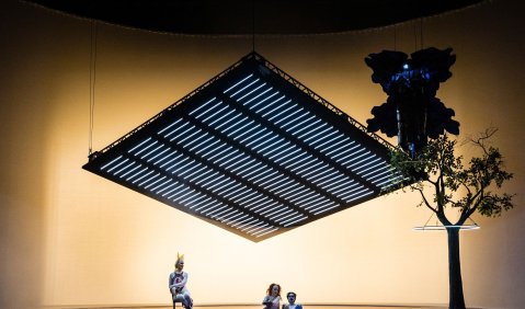 La forza del destino. Oper in vier Akten von Giuseppe Verdi. Ensemble, © Isabel Machado Rios.