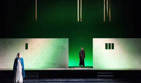 „Francesco“ am Staatstheater Cottbus. Foto: Marlies Kross