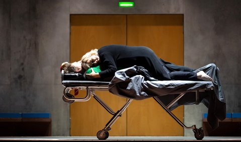 „Götterdämmerung“ an der Berliner Lindenoper: Anja Kampe und Andreas Schager. Foto: Monika Rittershaus