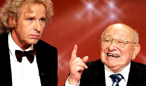Ausgeschalkt: Reich-Ranicki lehnt Fernsehpreis ab. Foto: ZDF-Presse