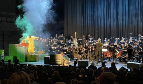 „Senta und die verfluchte Partitur“ in der Isarphilharmonie. Foto: Wolf-Dieter Peter