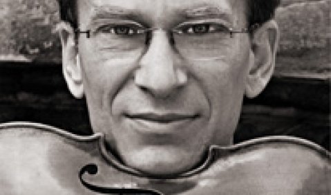 Bestimm selbst, wer seine Steuern kriegt: C. René Hirschfeld Foto: Homepage