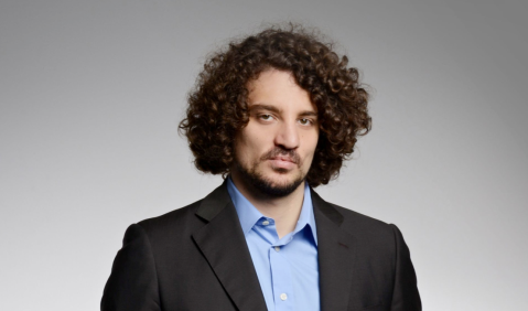Pianist Josef Reßle gewinnt den ersten BMW Welt Young Artist Jazz Award. Foto: BMW Group