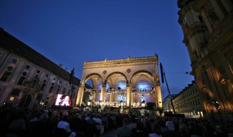 Münchner Philharmoniker brillieren bei «Klassik am Odeonsplatz». Foto: Presse, Michael Heeg