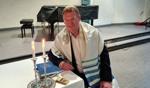 Assaf Levitin, der neue Kantor der Synagoge Hamburg. Foto: Ralf-Thomas Lindner.