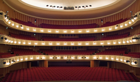 Startenor Rolando Villazón inszeniert erstmals Oper in Düsseldorf. Foto: Oper am Rhein, Hans Jörg Michel