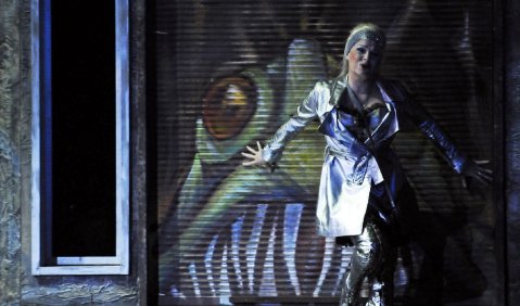 Tatiana Monogarova als Rusalka. Foto: Matthias Creutziger