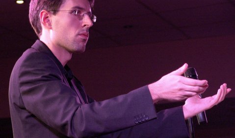 Bandleader Sebastian Sternal. Foto: Stefan Pieper