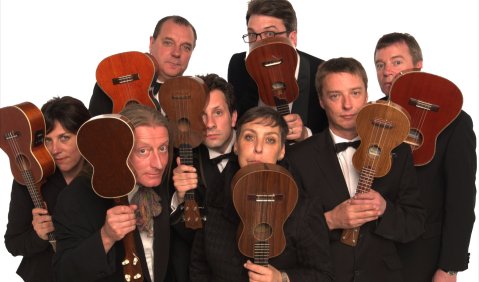 Große Musik auf kleinen Instrumenten: Das Ukulele Orchestra of Great Britain. Foto: http://www.ukuleleorchestra.com/