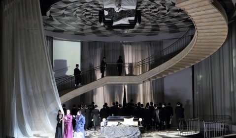 Anja Harteros, Piotr Beczala und George Petean in Verdis „Ballo“ an der Bayerischen Staatsoper. Foto: Wilfried Hösl