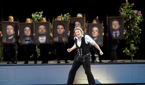 Klaus Florian Vogt in Die Meistersinger von Nürnberg bei den Salzburger Festspielen. Foto: Monika Rittershaus
