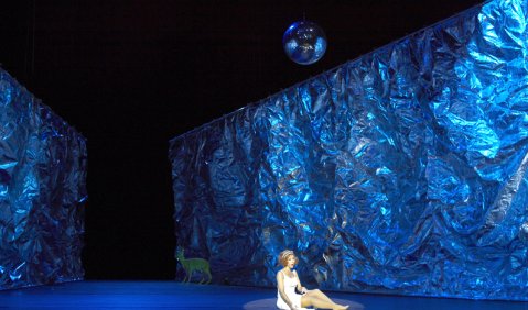 Paraphrase auf Evelyn Hamann: Sally du Randt als Grete im Schrekers „Fernem Klang“. Foto: A.T. Schaefer